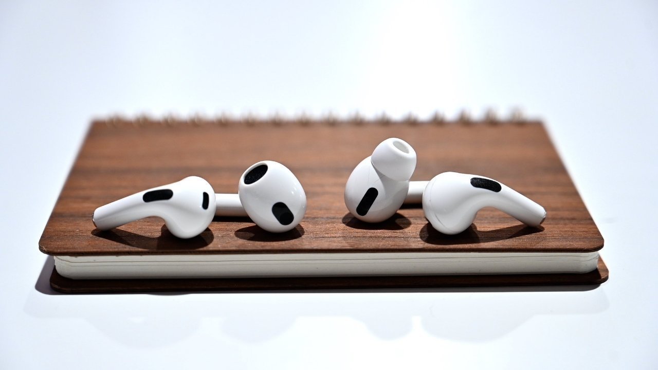 65007-135579-63668-132422-61491-127015-0-90671-AirPods-3-and-pro-xl-xl-xl-xl