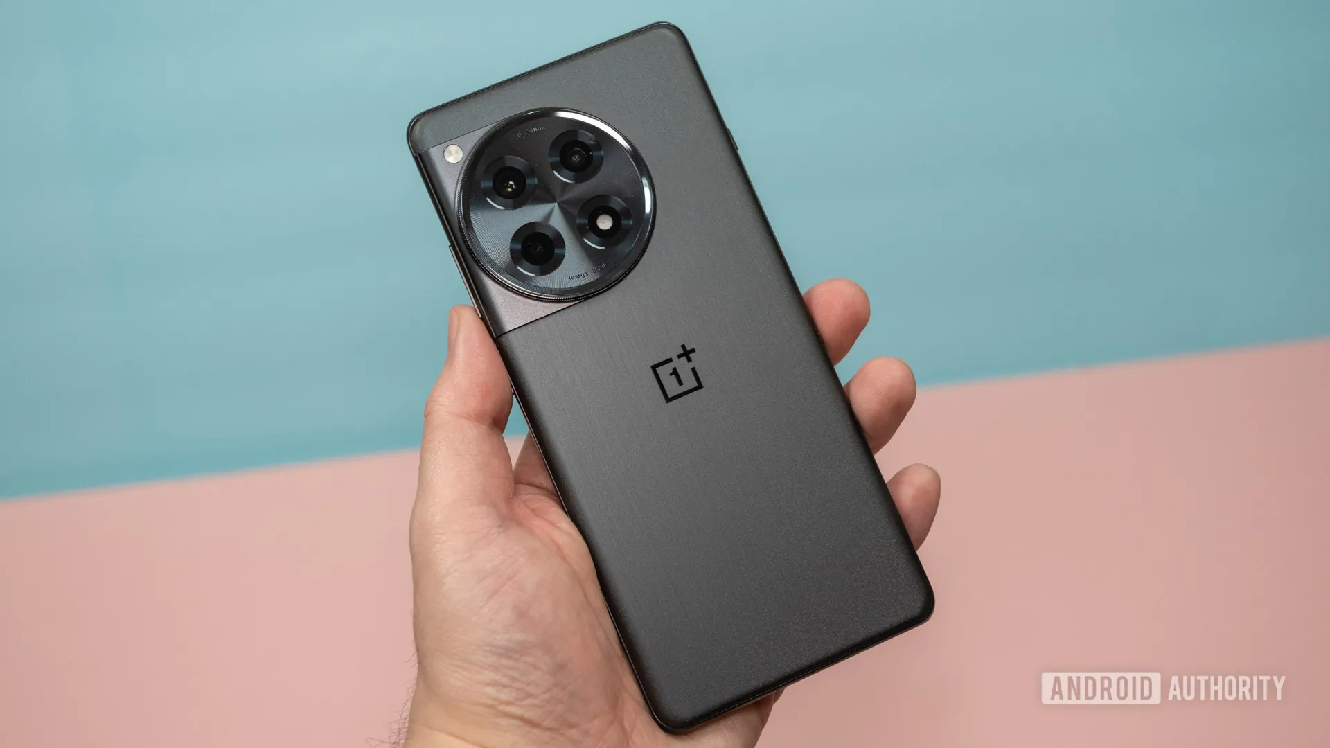 OnePlus-12R-7.jpg