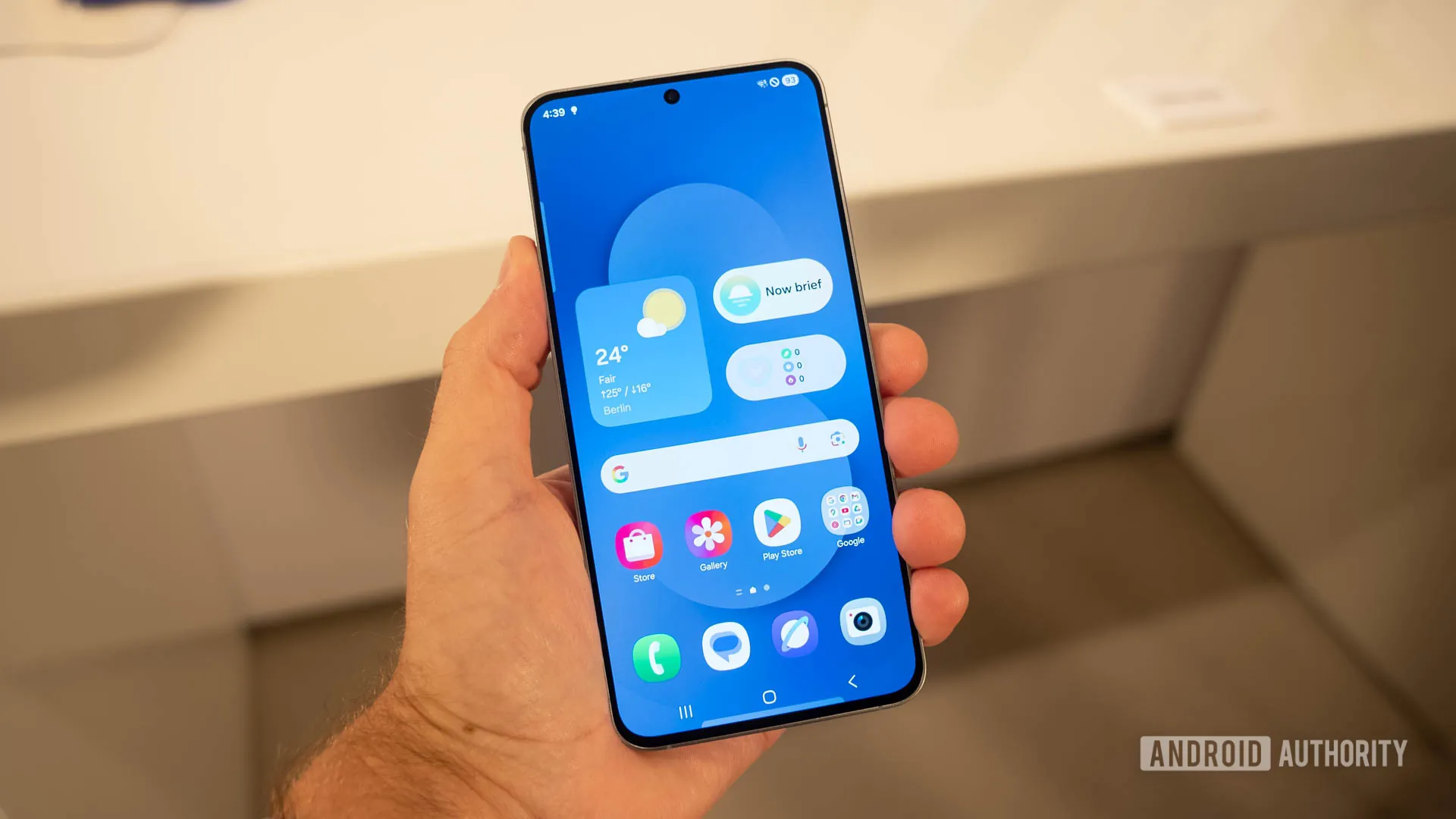 Samsung-Galaxy-S25-FE-in-mans-hand-showing-home-screen.jpg