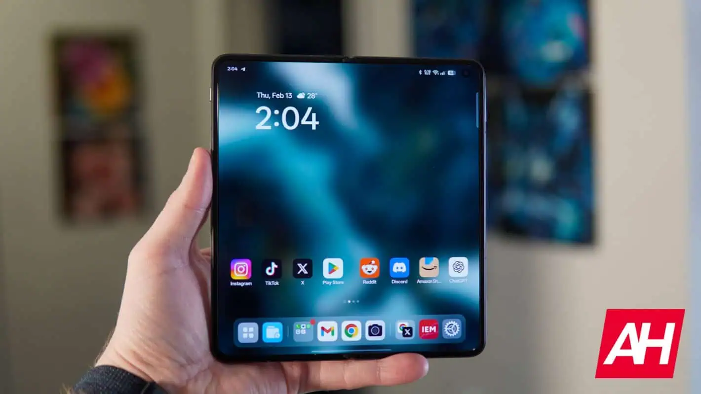 OPPO-Find-N5-AM-AH-12-1-1420x799