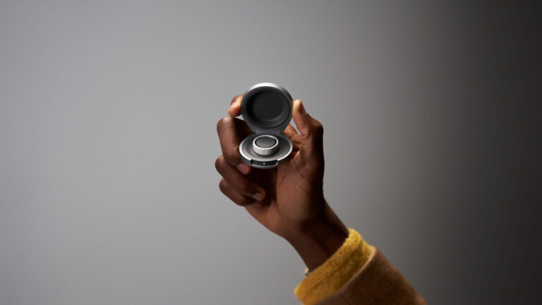 Oura-Ring-Charging-Case-1920w-1080h
