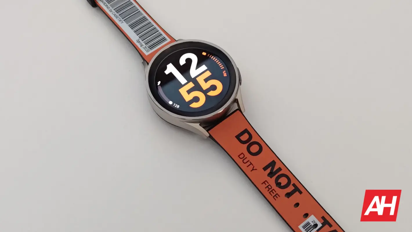 CASETiFY-Flexi-Band-Galaxy-Watch-5-Galaxy-Watch-6-5-1420x799
