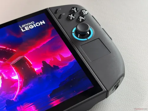 legion_go_2_case_15-JPG-q82-w480-h